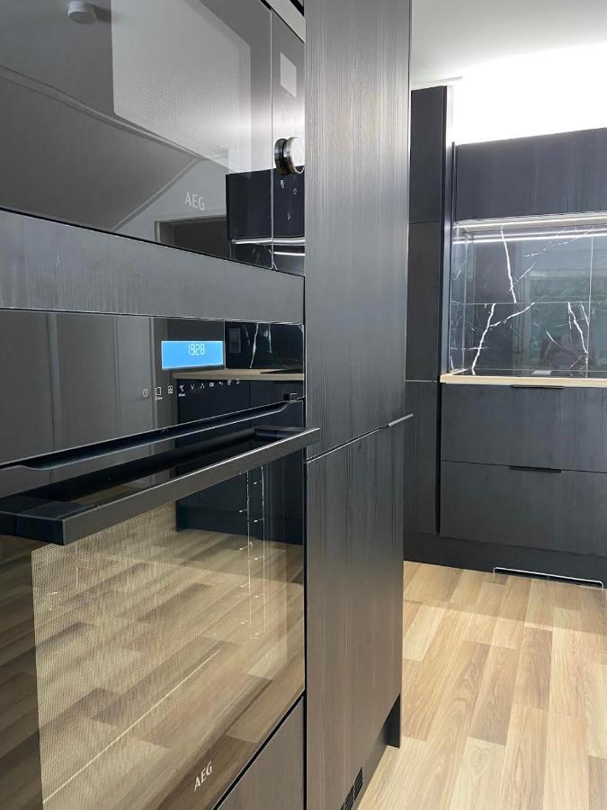 Apartament Luxury - Sauna With Star Lights - Wifi&Parking Rovaniemi Zewnętrze zdjęcie