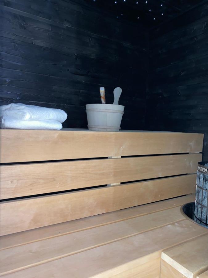 Apartament Luxury - Sauna With Star Lights - Wifi&Parking Rovaniemi Zewnętrze zdjęcie